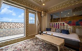 Hotel PENTHOUSE 金山